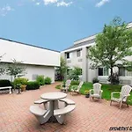 Econo Lodge Wausau - Rothschild 