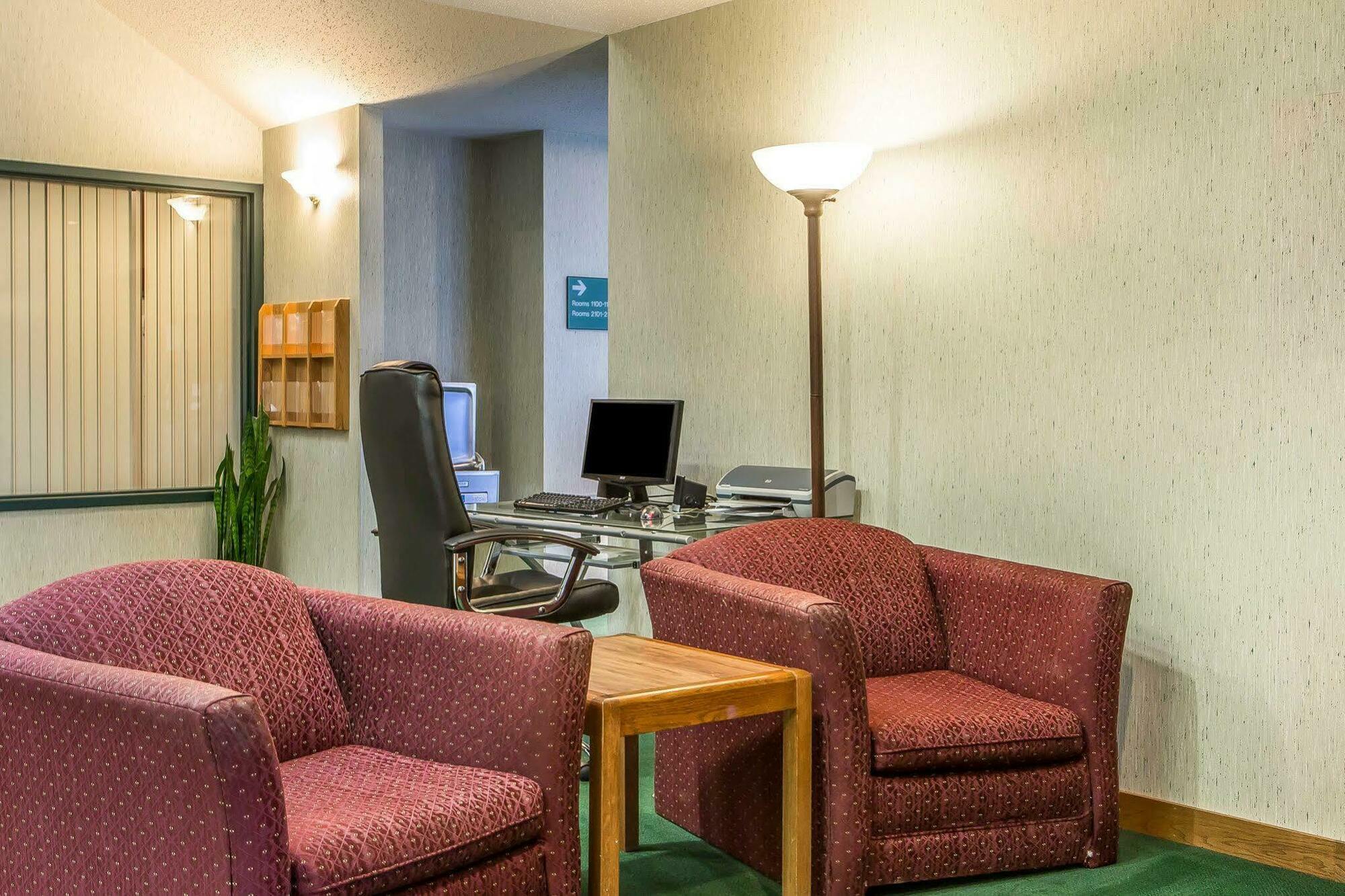 Lodge Econo Wausau - Rothschild